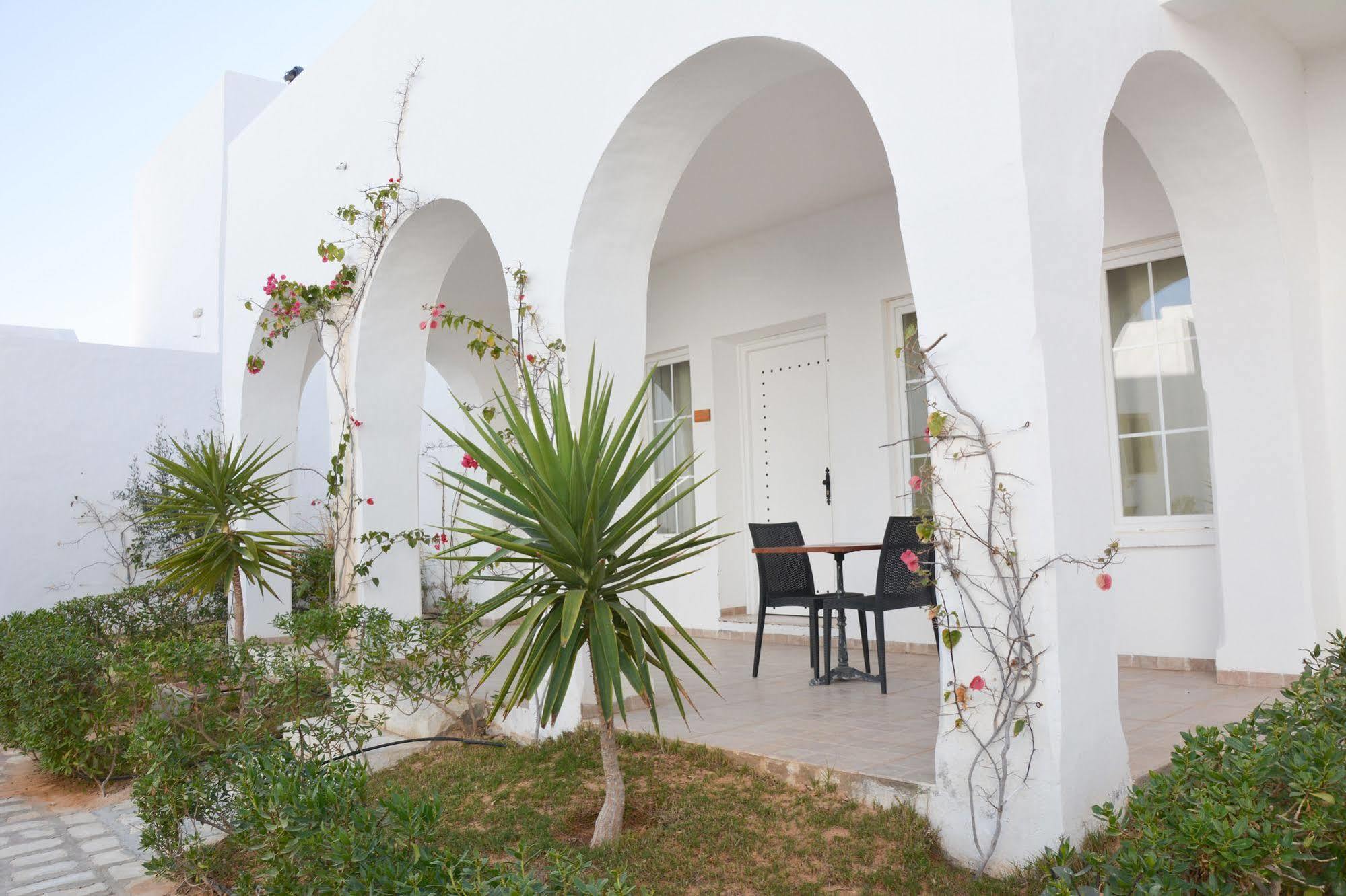 Les Jardins De Toumana Hotel Triffa Exterior photo
